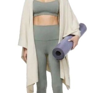 Women's Lululemon Free To Coast Wrap - HHDV - O/S